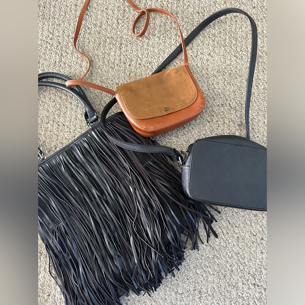 Cross body bags